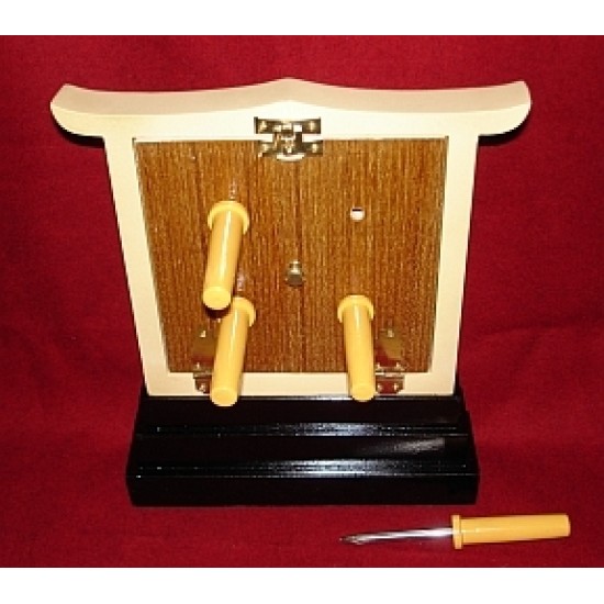 SPIKES THROUGH GLASS